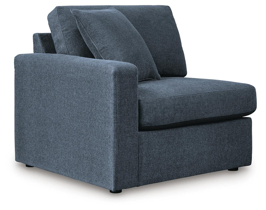 Modmax Sectional with Audio System