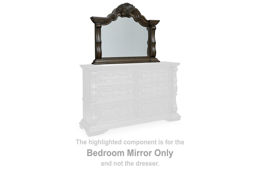 Maylee Dresser and Mirror