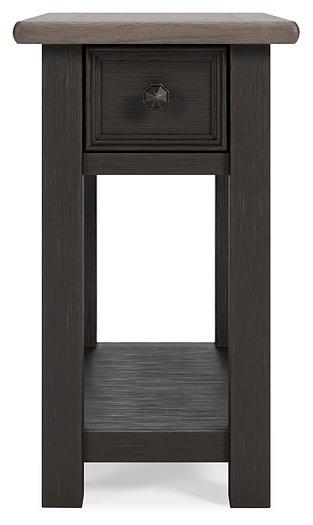 Tyler Creek End Table Set