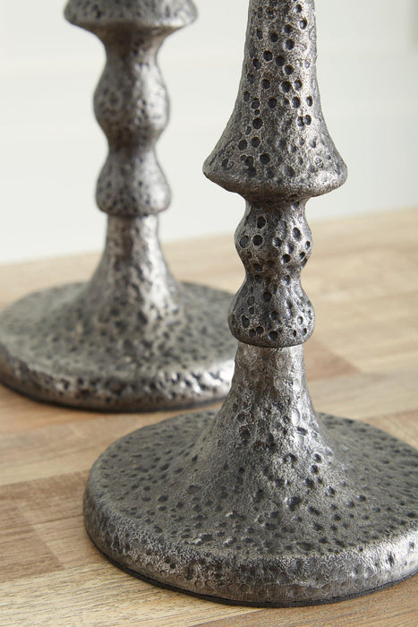 Eravell Candle Holder (Set of 3)