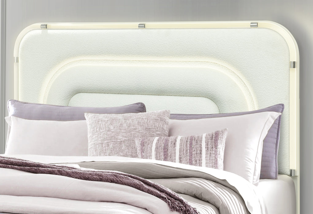LYRA BEIGE QUEEN BED GROUP